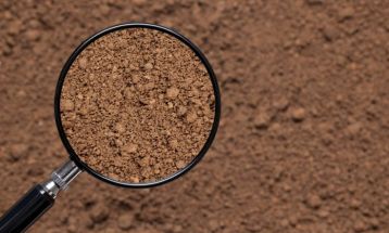 پایش آلودگی خاک نیازمند تجهیزات پیشرفته است