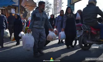 شور و حال مردم اراک در یلدای گرم