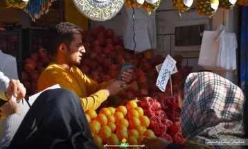 شور و حال مردم اراک در یلدای گرم