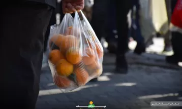 شور و حال مردم اراک در یلدای گرم