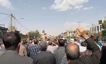 راهپیمایی جمعه‌های خشم در کلانشهر اراک برگزار شد