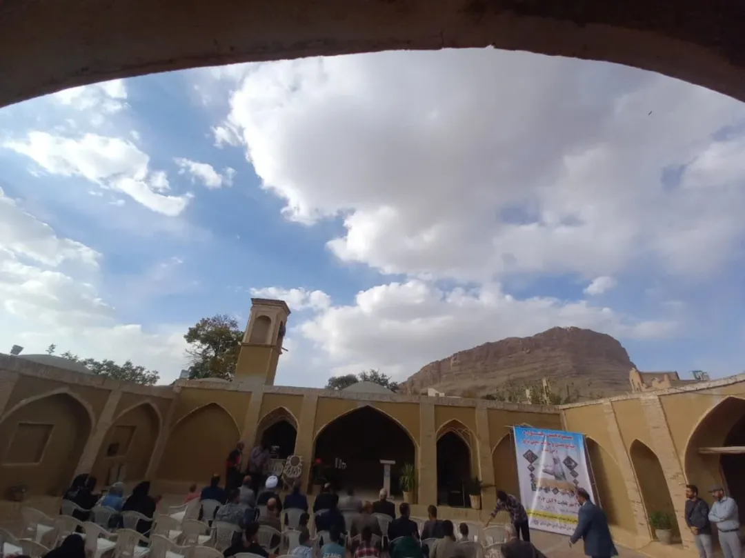 جشنواره سوغات محلی نراق برگزار شد