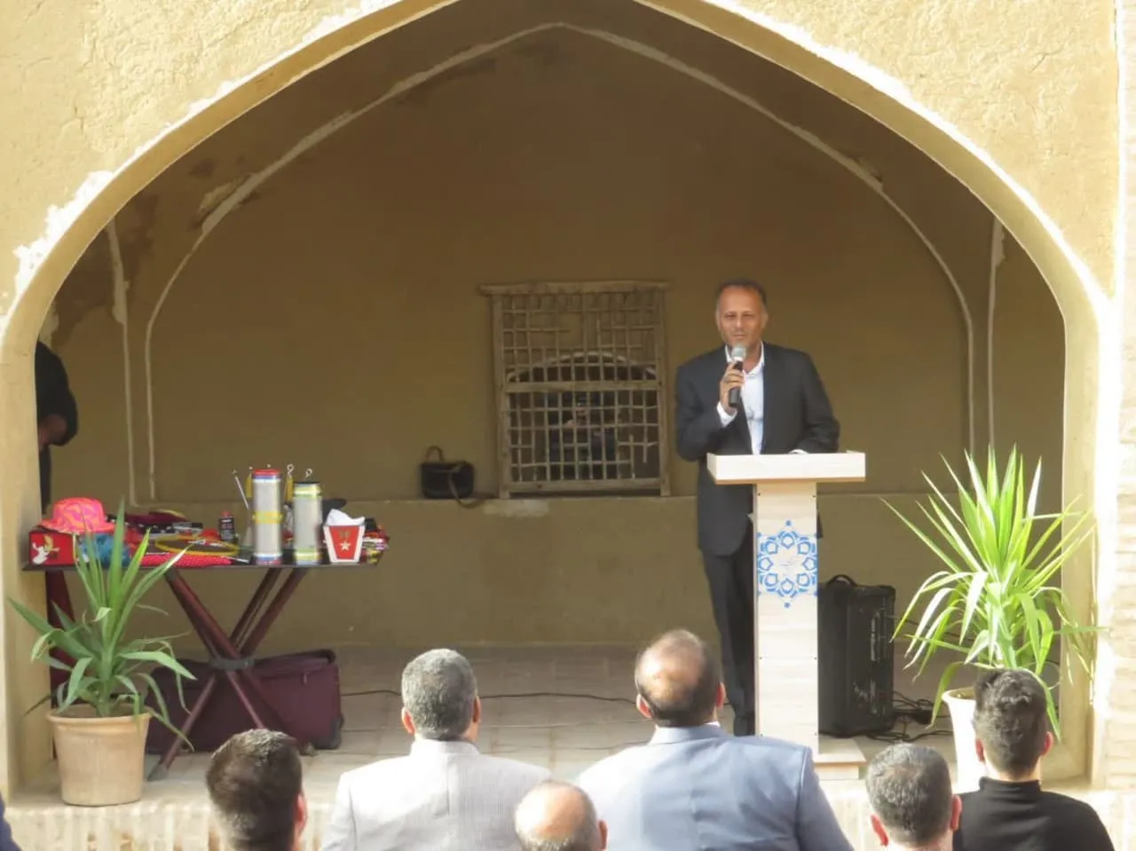 جشنواره سوغات محلی نراق برگزار شد