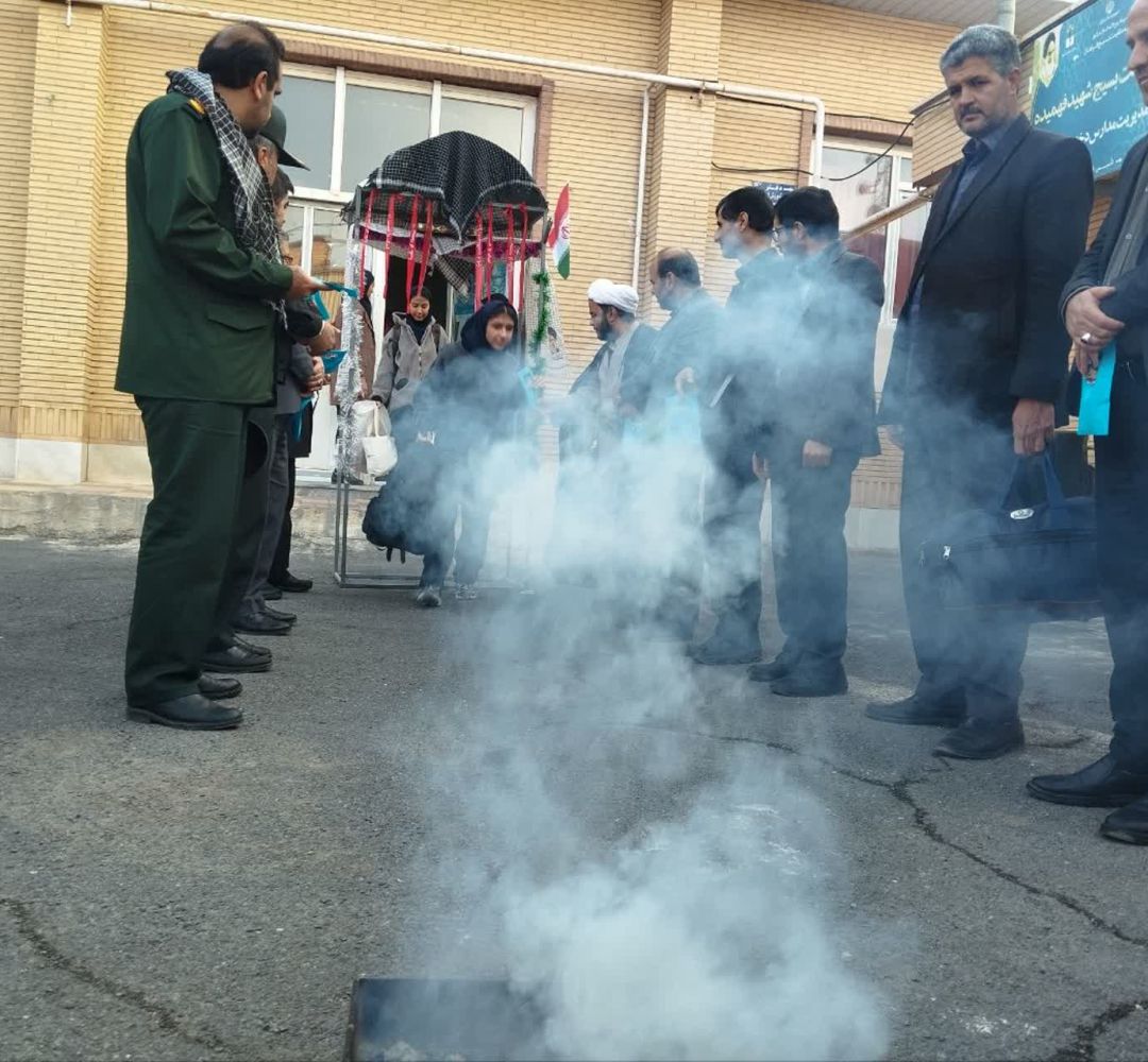 اعزام ۱۲۰ دانش‌آموز فراهانی به راهیان نور