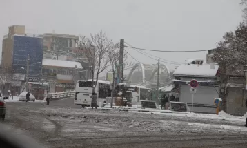 بارش برف زمستانی در کلانشهر اراک