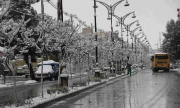 بازگشت زمستان به شهر یاقوت سرخ