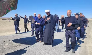 کاروان غم در روستای تبرته به حرکت درآمد