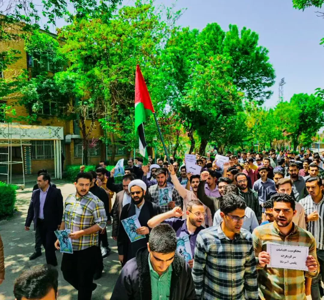 تجمع دانشجویان در حمایت از آزادی‌خواهان حامی فلسطین