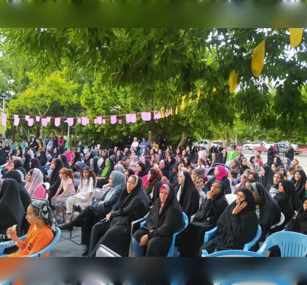 جشنواره طلایه‌داران در خنداب برگزار شد