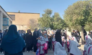 جشن شکوفه‌ها در دلیجان