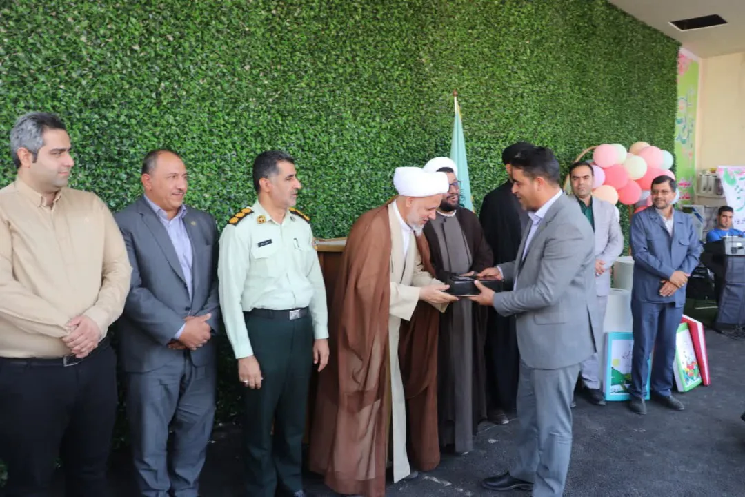 دبستان قرآنی گل‌های بهشت در ساوه افتتاح شد
