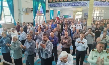 پیچیدن صدای نصرٌ من الله وفتحٌ قریب کمیجانی‌ها