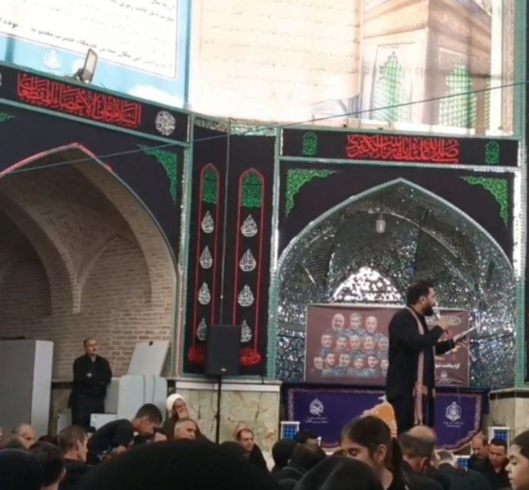 آئین سنتی چهارپایه‌خوانی در ساوه اجرا شد
