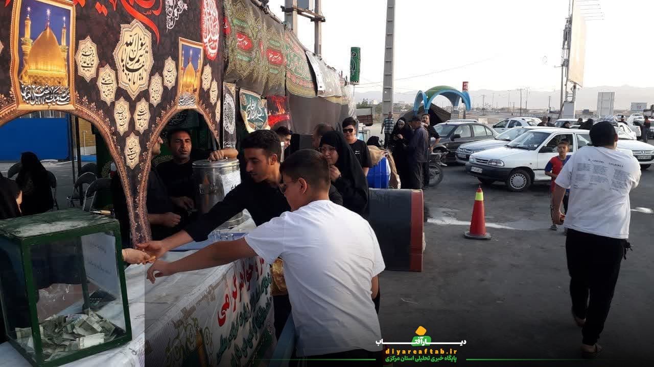 ارائه خدمات موکب‌های اراک به زائران اربعین