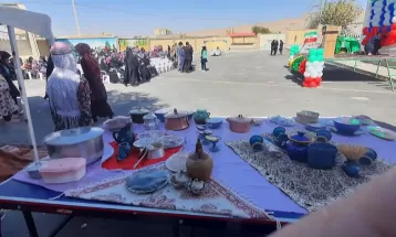 برگزاری جشنواره فرهنگی ورزشی دختران آفتاب در فراهان