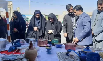 برگزاری جشنواره فرهنگی ورزشی دختران آفتاب در فراهان