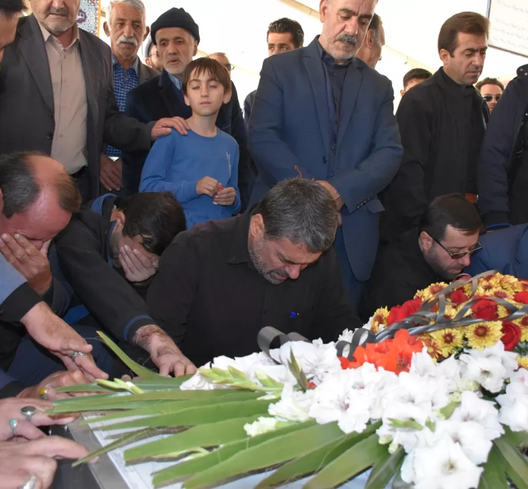 تشییع پیکر مادر شهید والامقام «قریشی»