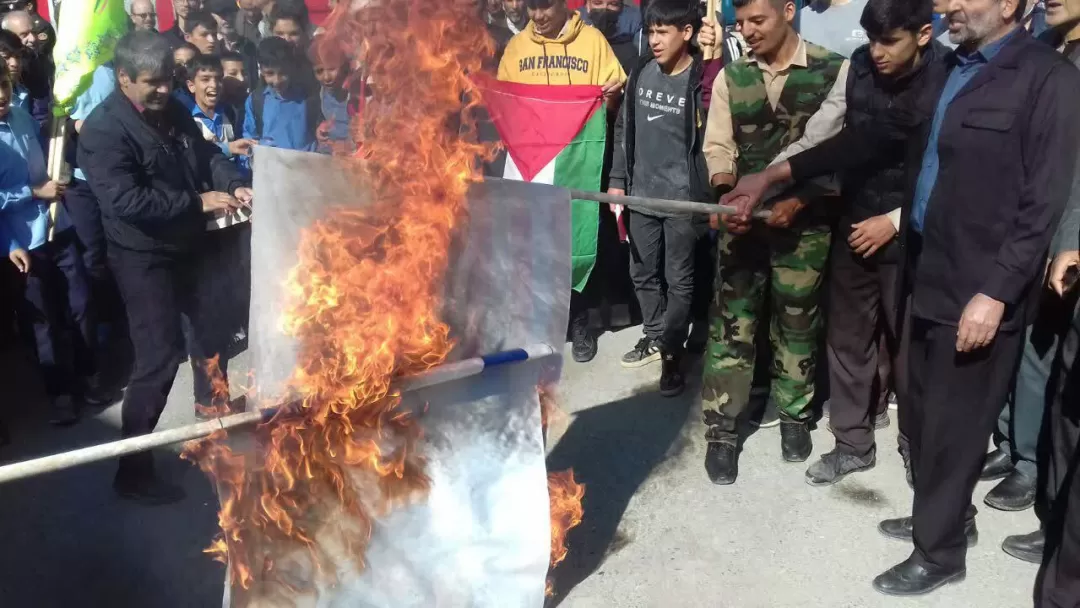 جلوه‌هایی از راهپیمایی 13 آبان در کمیجان