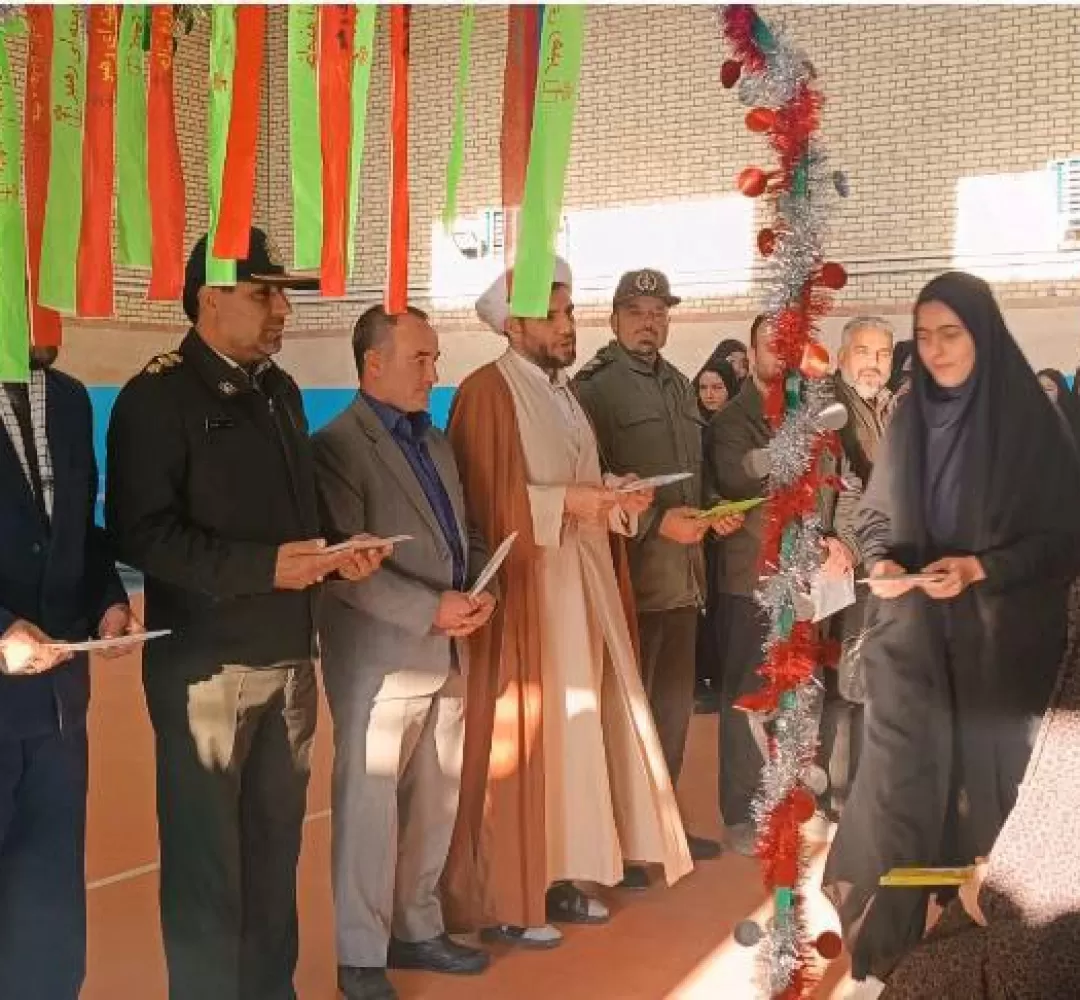 اعزام ۱۶۰ دانش‌آموز دختر کمیجانی به راهیان نور