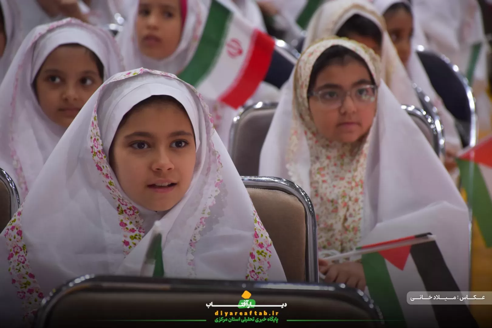 مراسم جشن تکلیف 2500 دانش‌آموزان دختر در اراک