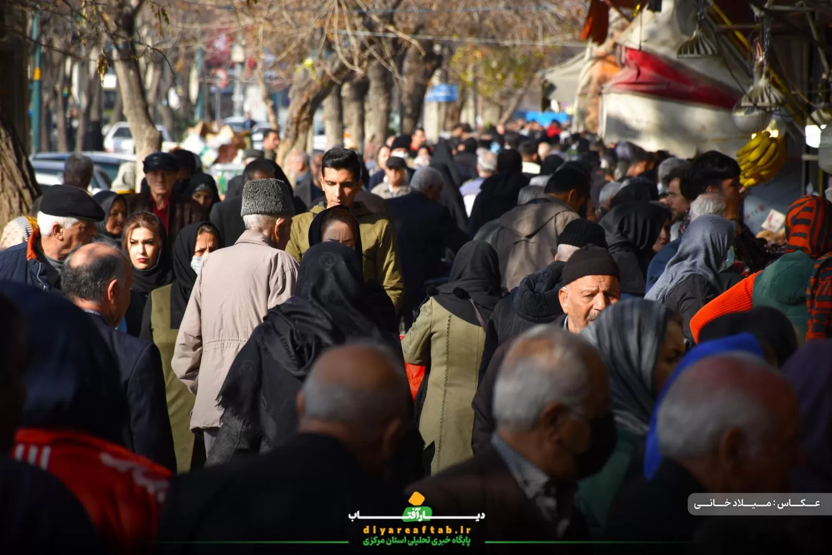 شور و حال مردم اراک در یلدای گرم