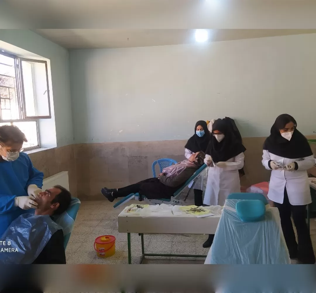 حضور پزشکان متخصص جهادگر در روستاهای خنداب