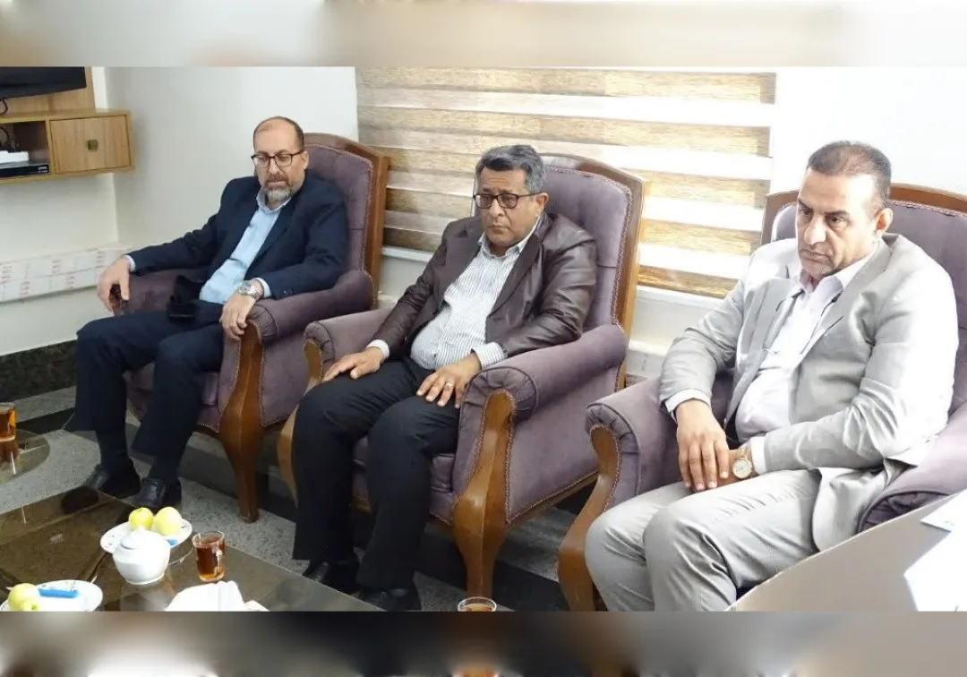 بازدید سرپرست دانشگاه علوم پزشکی از بیمارستان خنداب