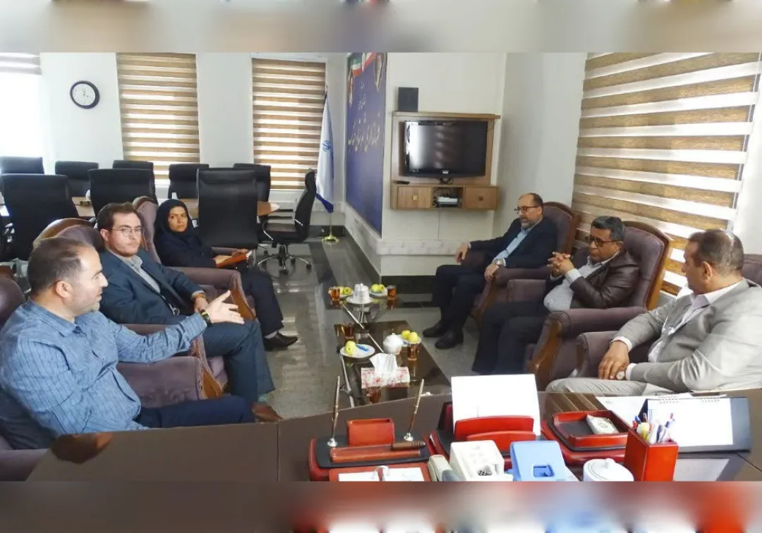 بازدید سرپرست دانشگاه علوم پزشکی از بیمارستان خنداب