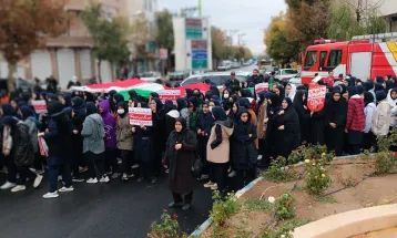 راهپیمایی پرشور ۱۳ آبان در کمیجان