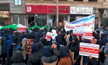 راهپیمایی پرشور ۱۳ آبان در کمیجان