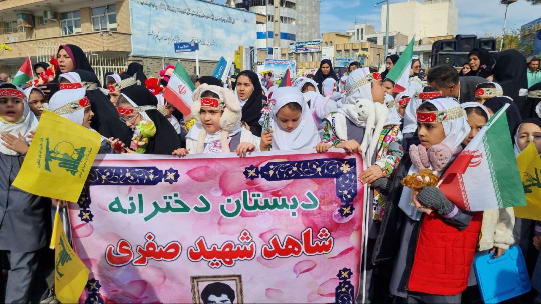 تجمع ملی «اشک نیل» در ساوه