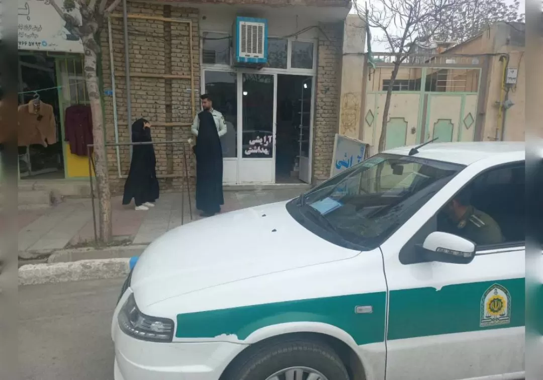تقدیر نیروی انتظامی از بانوان محجبه خنداب