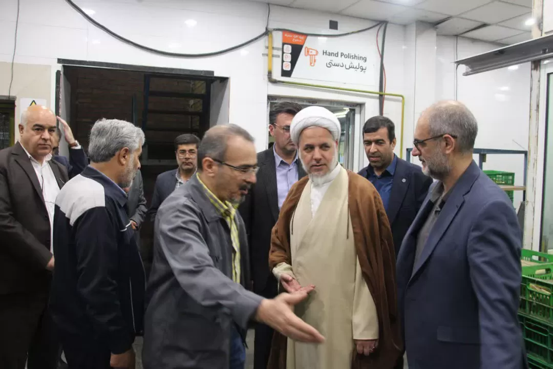 قدردانی مسئولان ساوجی از خدمات جامعه بزرگ کارگری