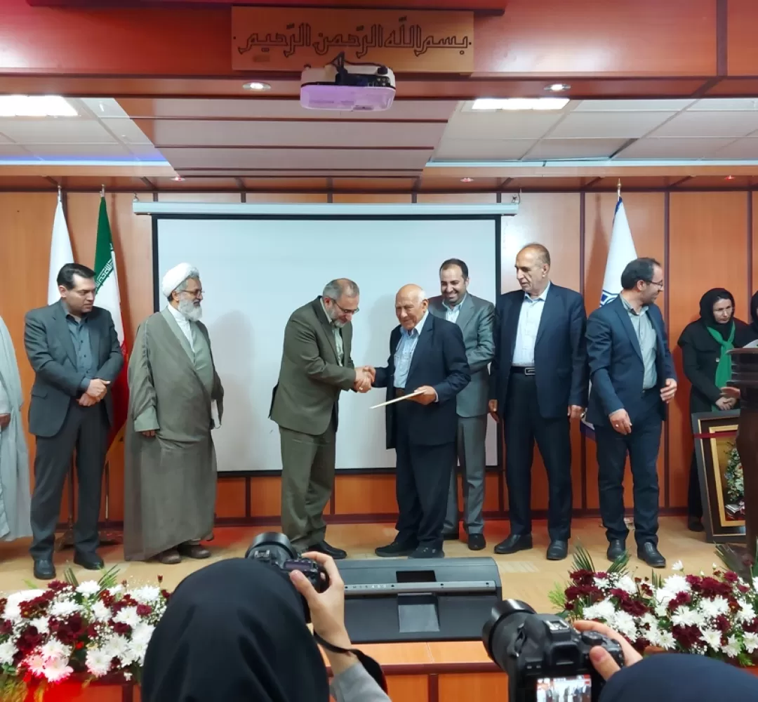 تجلیل از پدر پیوند مغز و استخوان ایران