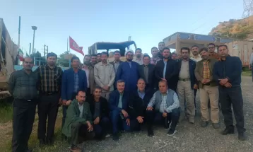 زائران فراهانی در مناطق عملیاتی بازی‌دراز