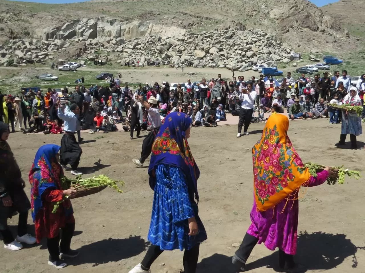 جشن ریواس در روستای راوه دلیجان