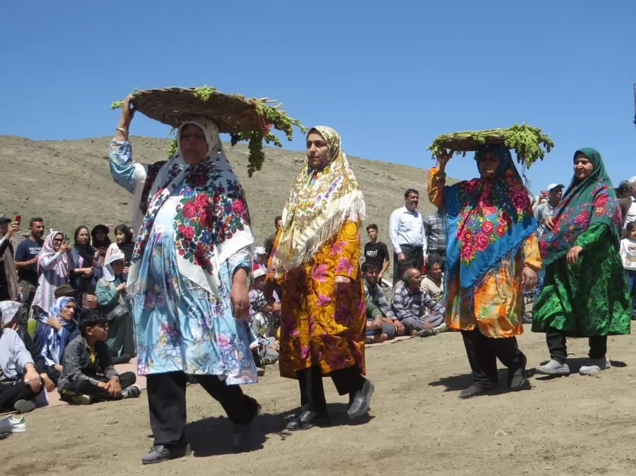 جشن ریواس در روستای راوه دلیجان