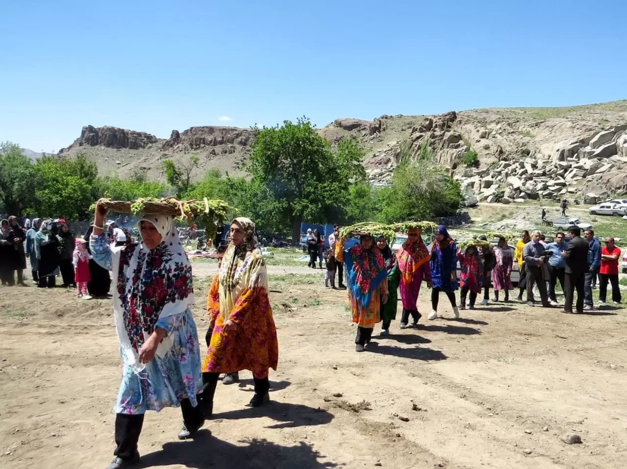 جشن ریواس در روستای راوه دلیجان