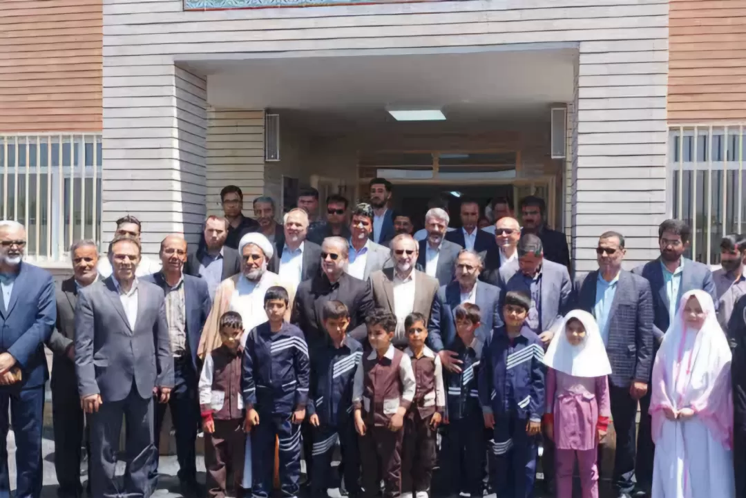 افتتاح ۶ مدرسه در شازند