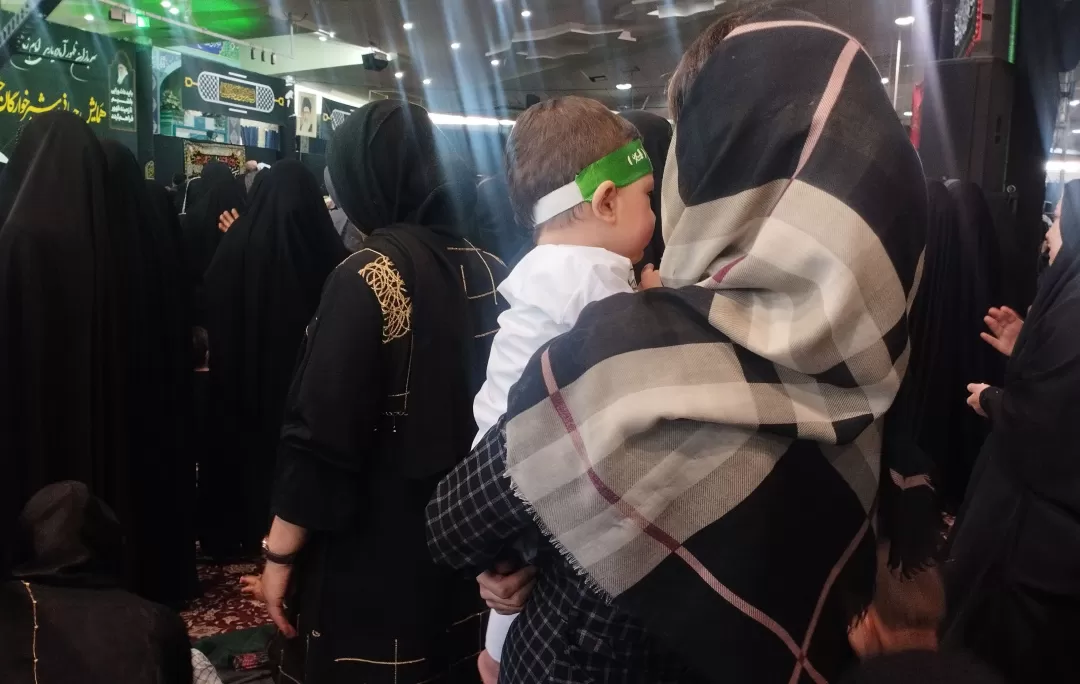 همایش شیرخوارگان حسینی در اراک برگزار شد