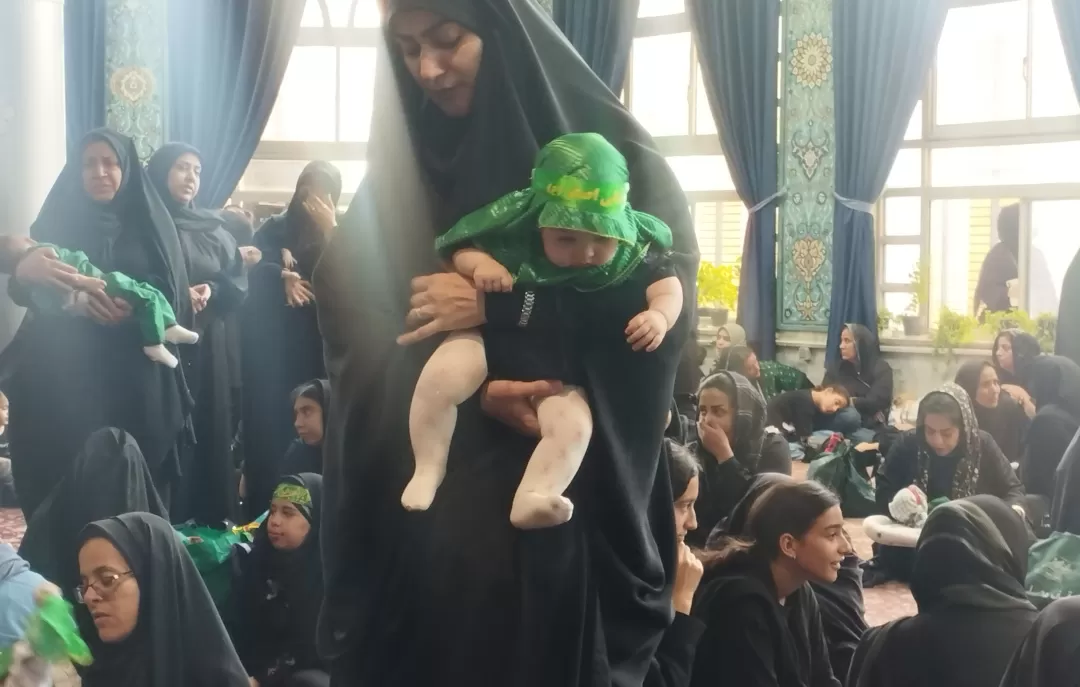 همایش شیرخوارگان حسینی در اراک برگزار شد