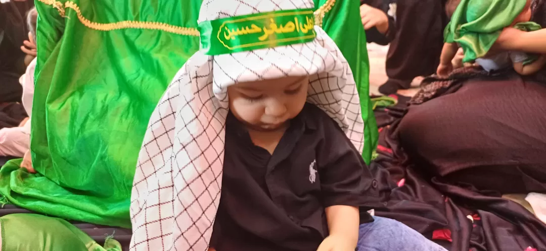 مراسم شیرخوارگان حسینی در فراهان