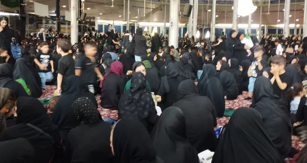 همایش شیرخوارگان حسینی در اراک برگزار شد