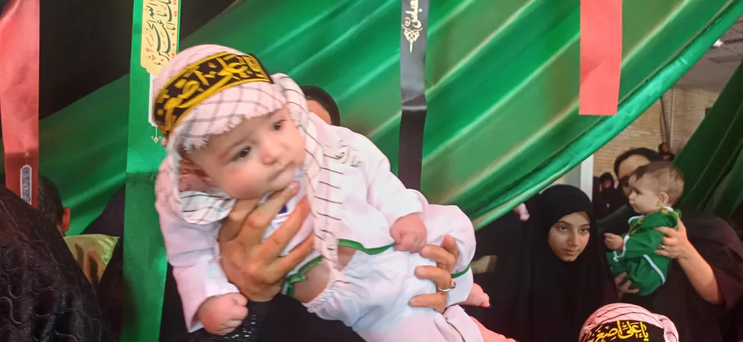 مراسم شیرخوارگان حسینی در فراهان