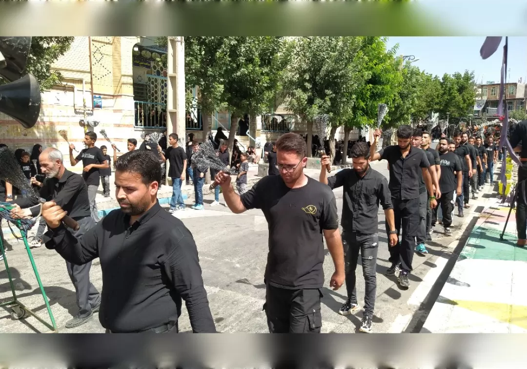 مراسم عزاداری صبح عاشورا در خنداب