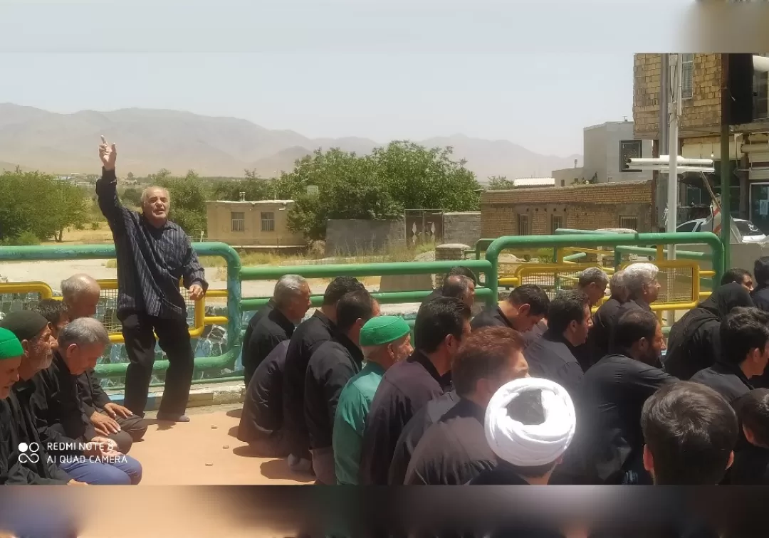 نماز ظهر عاشورا در خنداب برگزار شد