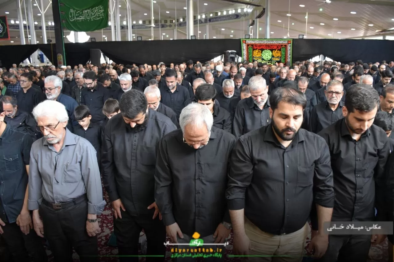 شکوه نماز ظهر عاشورا در اراک
