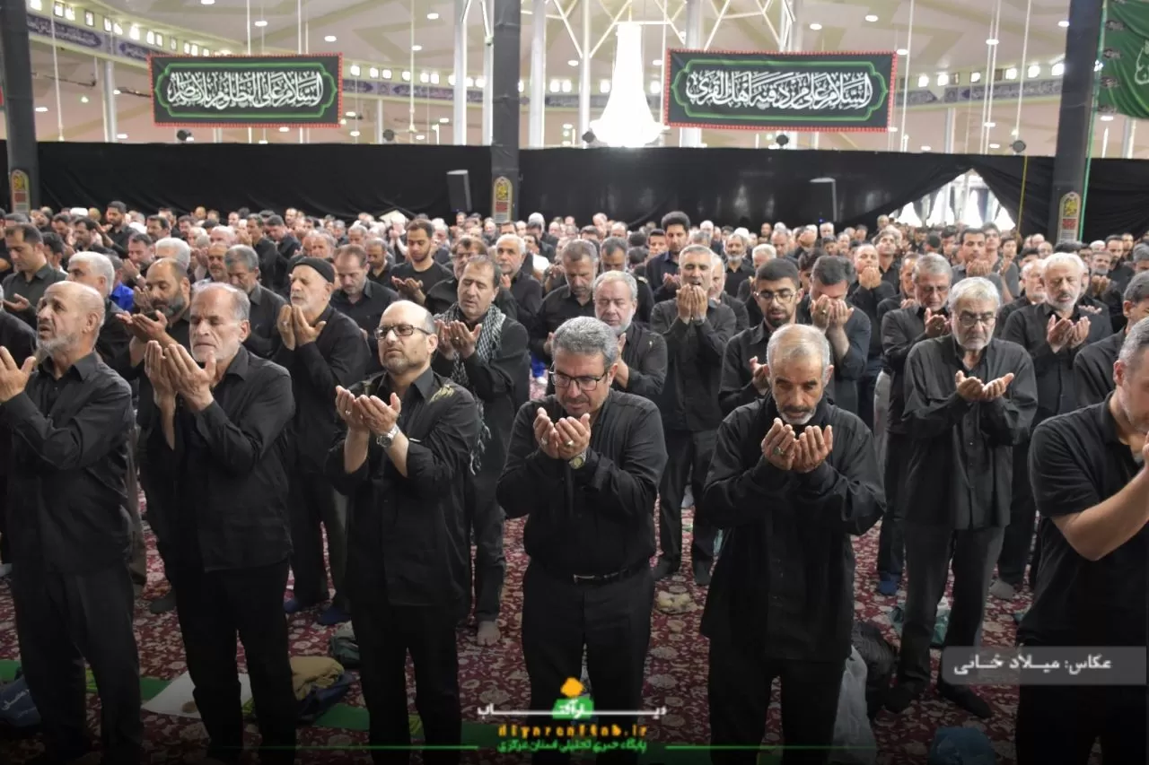 شکوه نماز ظهر عاشورا در اراک