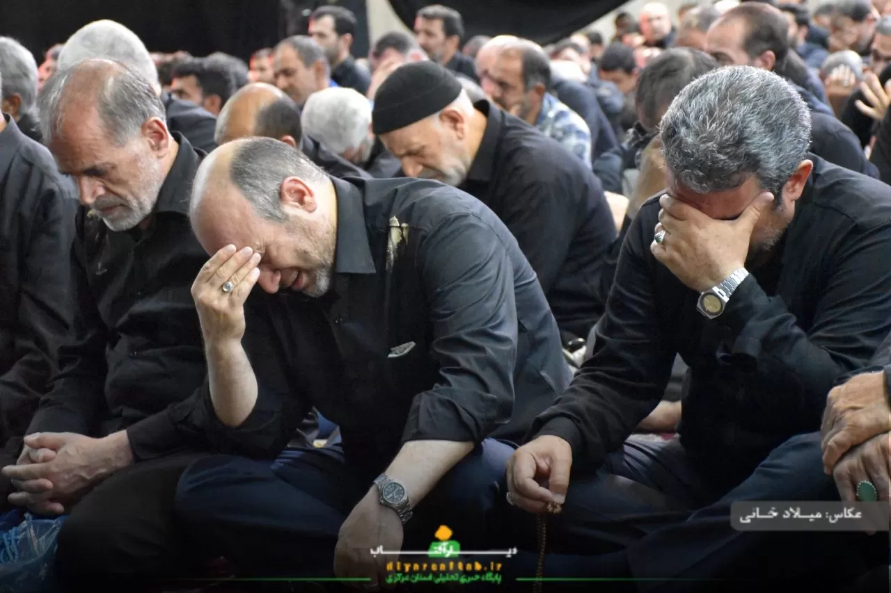 شکوه نماز ظهر عاشورا در اراک