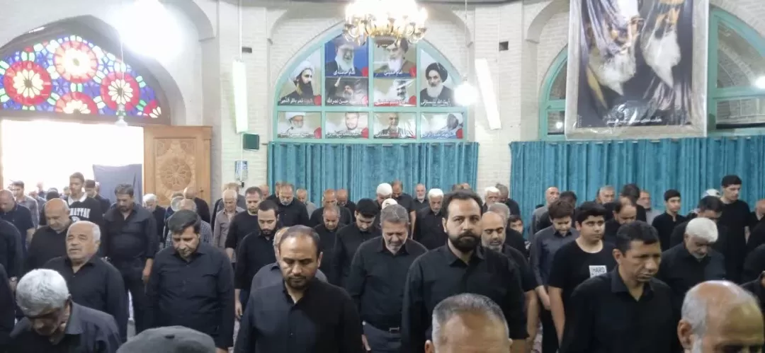 اقامه نماز ظهر عاشورا در تفرش